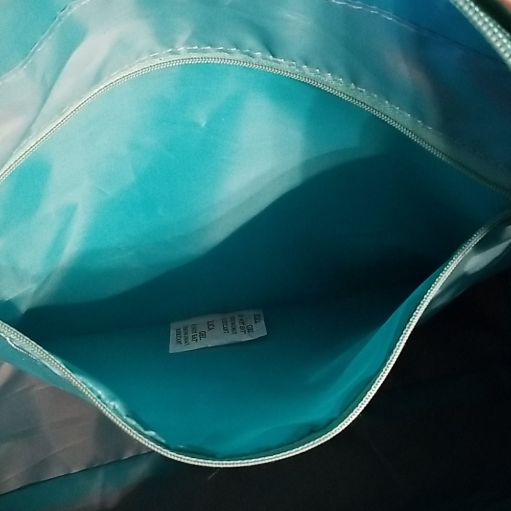 New Directions Tote. NWOT. - Picture 6 of 9